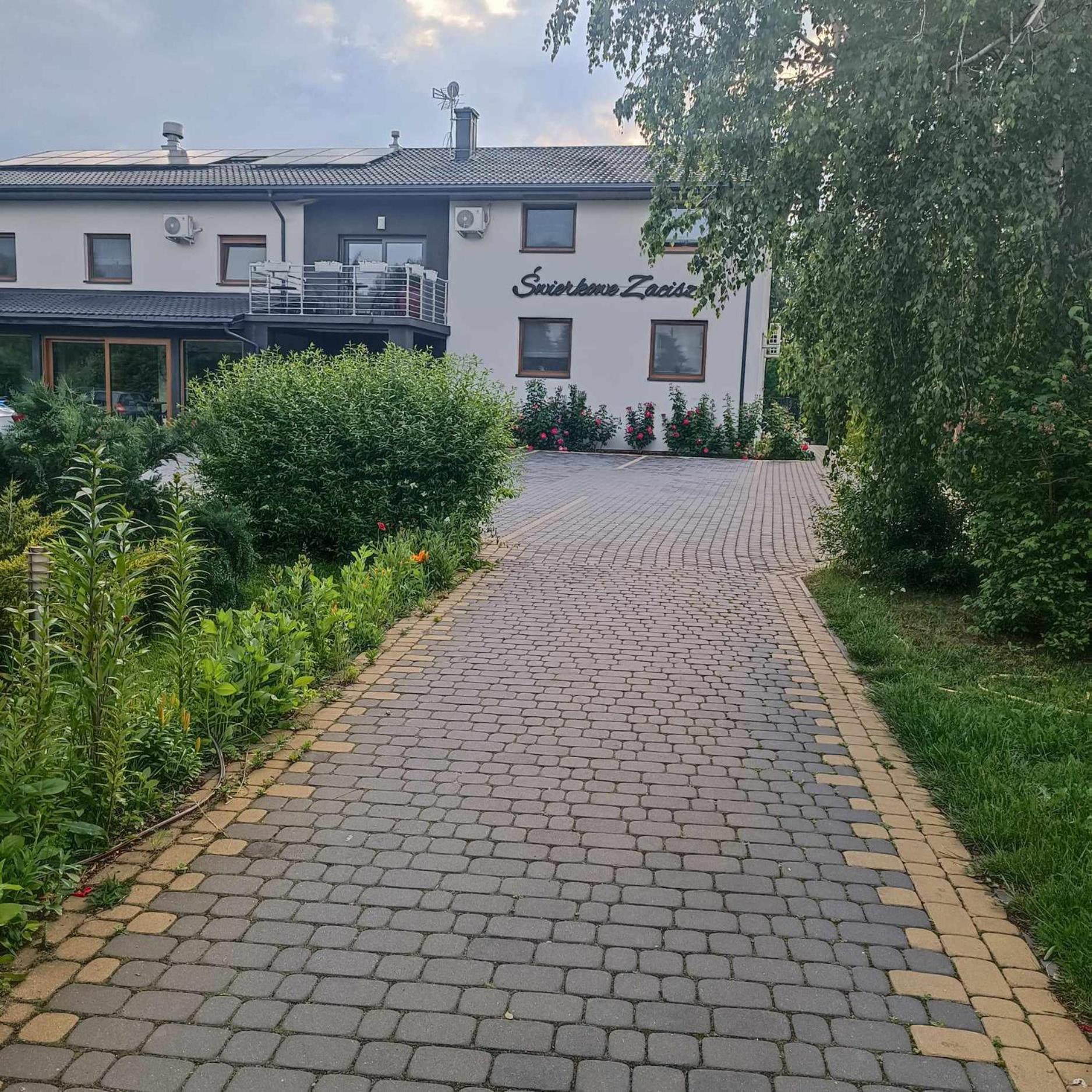 Swierkowe Zacisze Hotel Фірлей Екстер'єр фото